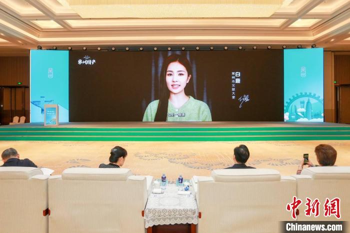 常州籍演員白鹿擔(dān)綱常州文旅大使，為家鄉(xiāng)傾情打CALL?！√凭?攝