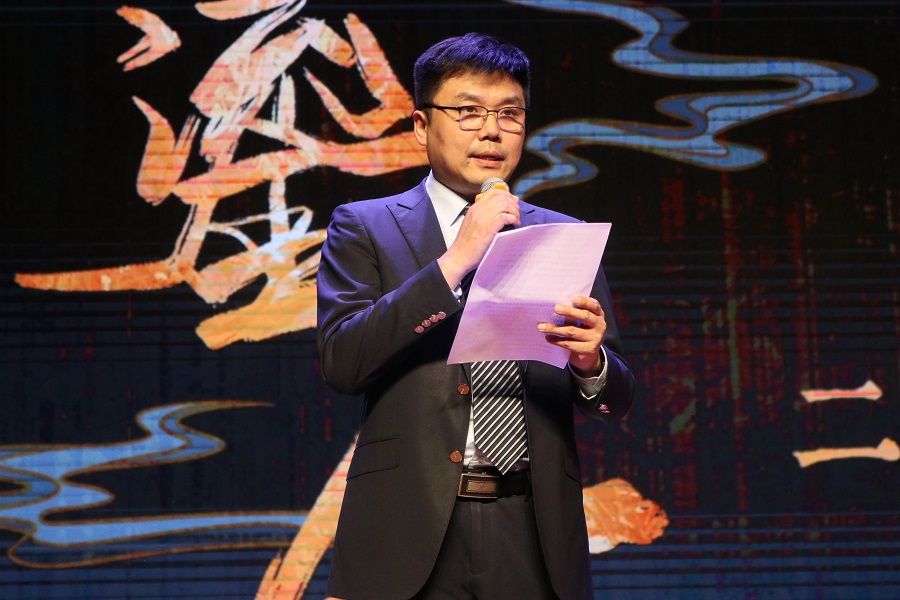 北京外國語大學(xué)黨委常委、副校長趙剛在活動現(xiàn)場講話。主辦方供圖