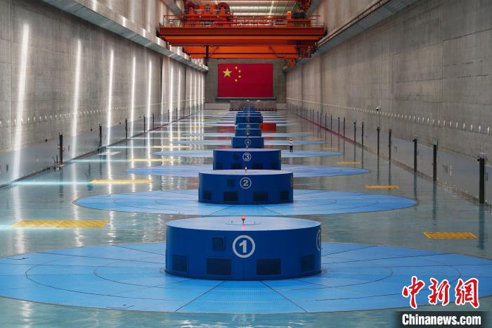 三峽左岸電廠?！￡愋?攝