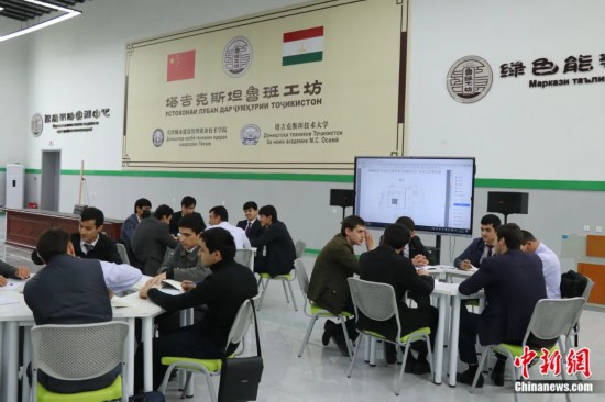 2023年4月，位于杜尚別的塔吉克斯坦魯班工坊課堂。張碩 攝