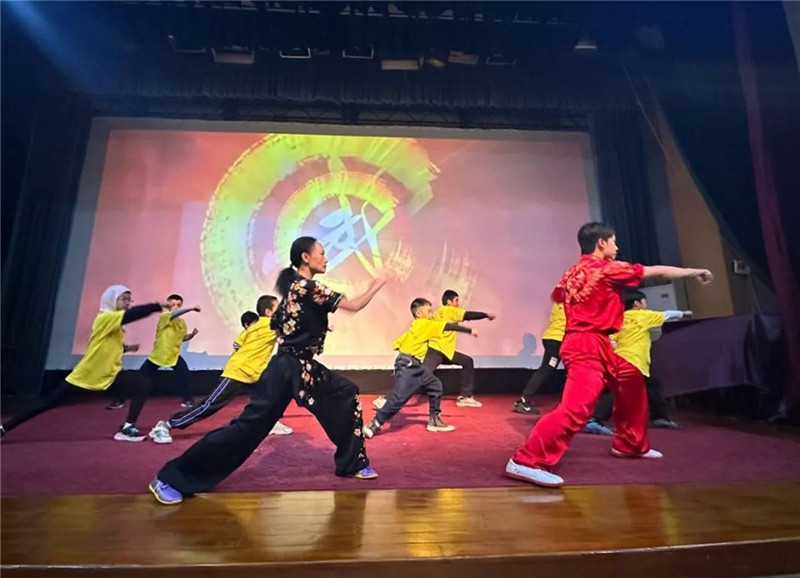 圖為2023“中華文化大樂(lè)園—埃及開(kāi)羅營(yíng)”閉幕式活動(dòng)現(xiàn)場(chǎng)。主辦方供圖