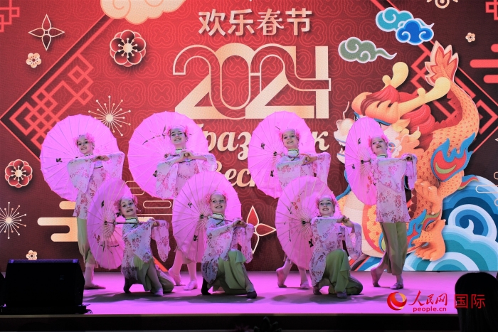 活動(dòng)現(xiàn)場(chǎng)的精彩演出。于子恒攝