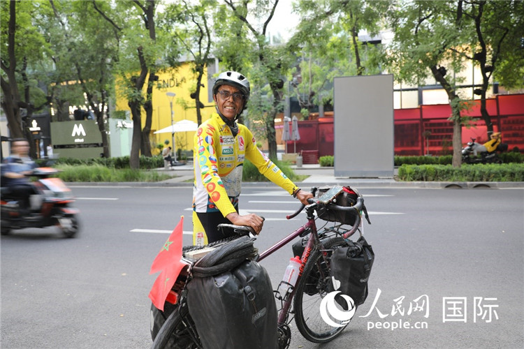 摩洛哥自行車運動員卡里姆·穆斯塔。人民網(wǎng)記者 翟轉(zhuǎn)麗攝