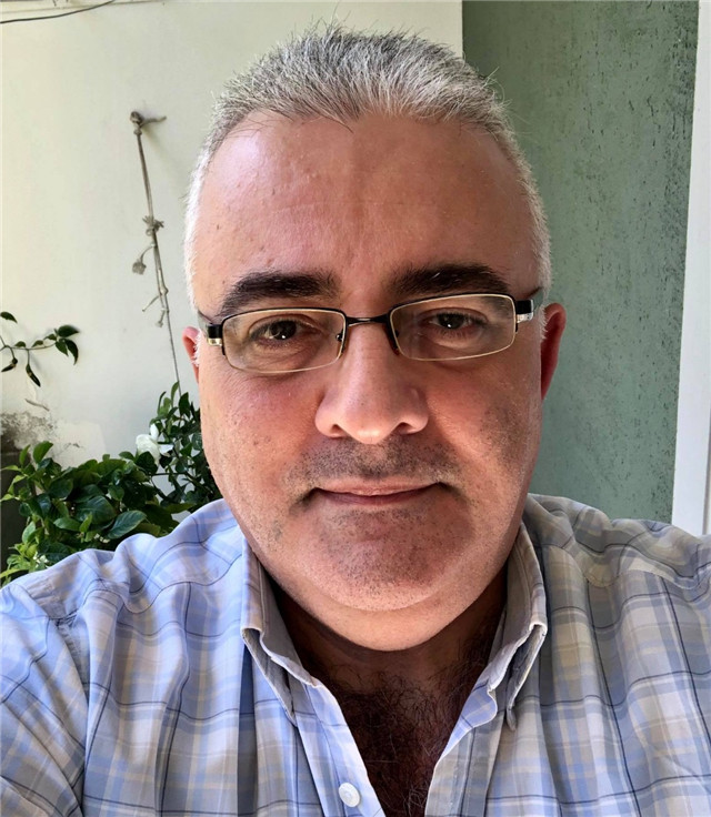 阿亞斯自拍照。受訪者供圖