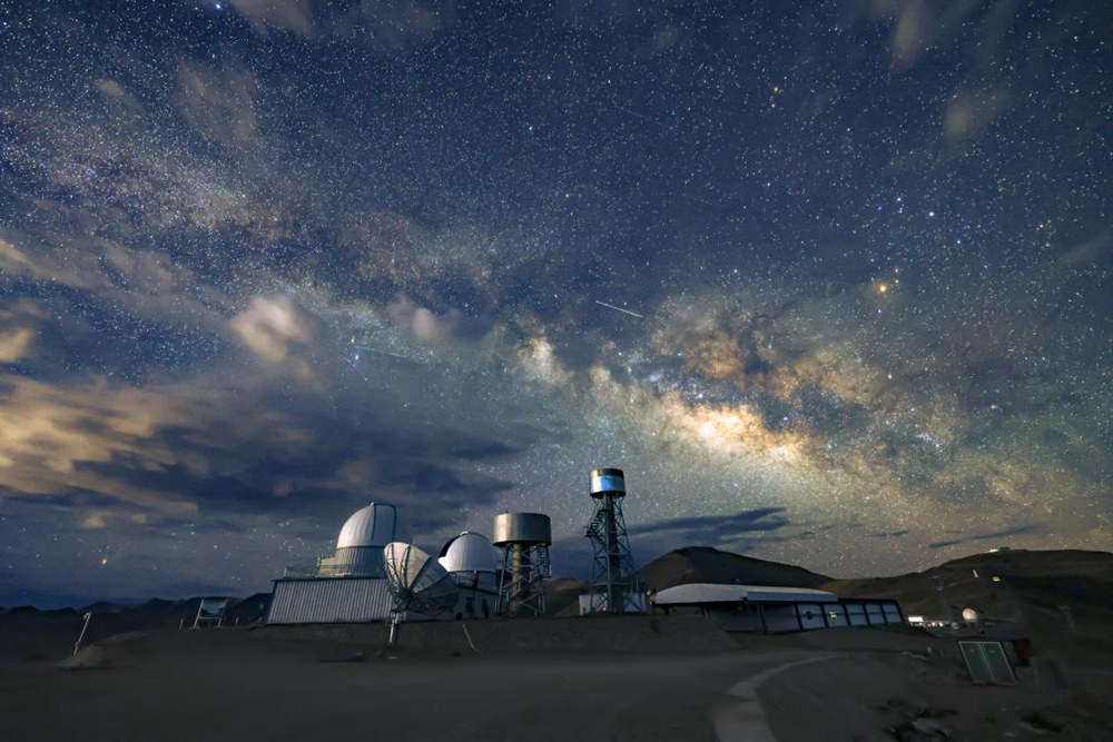 絕美暗夜星空。貢覺群培攝