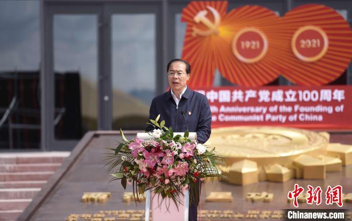 圖為中共青海省委常委、秘書長于叢樂致辭。　陳文年 攝